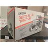 Image 2 : Duetz-Allis 1/6 scale die-cast tractor in box