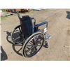 Image 4 : Cabco courier 2 wheel chair