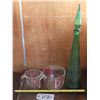 Image 1 : 2 Pyrex glass measuring cups + 21.5" tall decanter