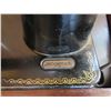 Image 8 : Antique Singer sewing machine