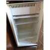 Image 3 : Igloo Fridge - Model: FR405 - 19"x19.5"x 36.5"