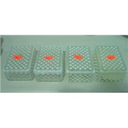 HOBNAIL DRESSER DISH