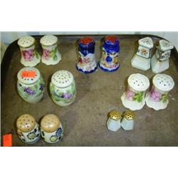 LOTS OF SALT & PEPPERS