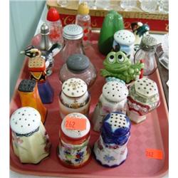 LOTS OF SALT & PEPPERS