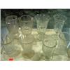 Image 1 : TRAY LOT GLASSWARE