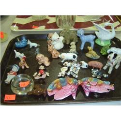 TRAY LOT OF ANIMALS