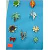 Image 1 : LOT OF LEAVE PINS