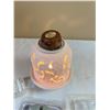 Image 2 : Scentsy Burner with Assortment of Scented Wax