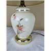 Image 3 : Floral Glass Table Lamp