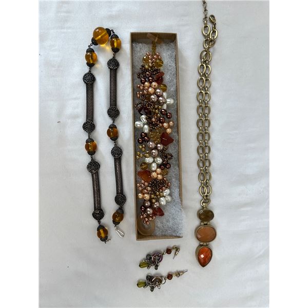 Assorted Costume Jewellery