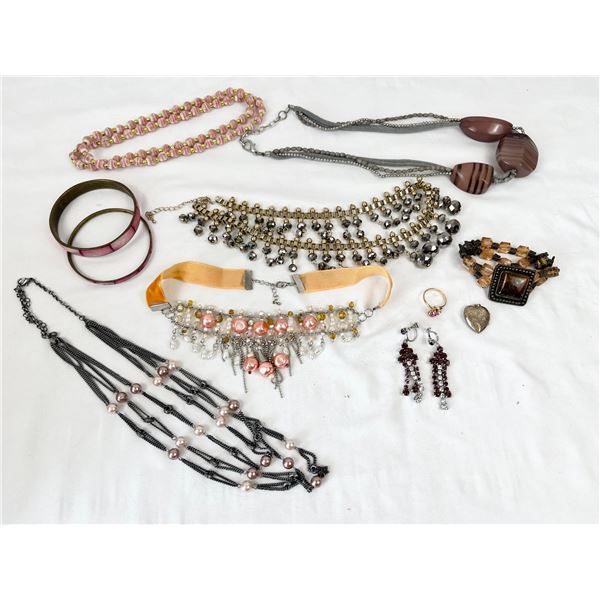 Assorted Costume Jewellery