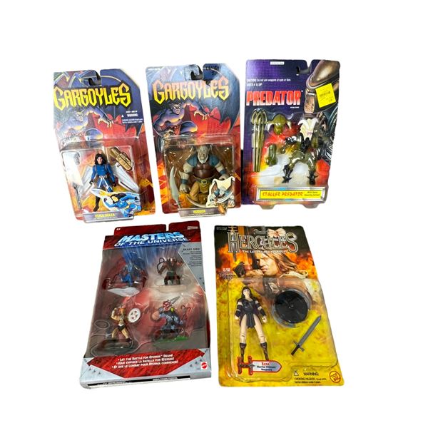 Gargoyles Predator Master of Universe Action Figure Collection Lot