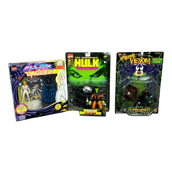 Vintage action figure collection lot hulk venom Gloak dagger