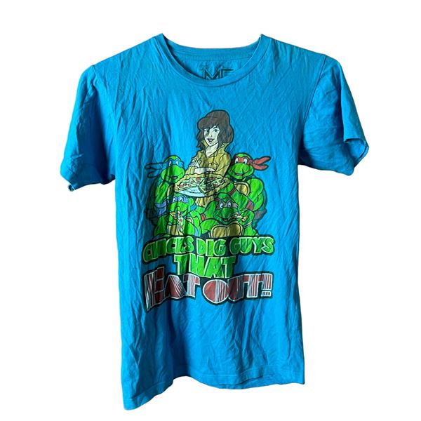 Vintage Teenage Mutant Ninja Turtles T-shirt, size small 17" x 22