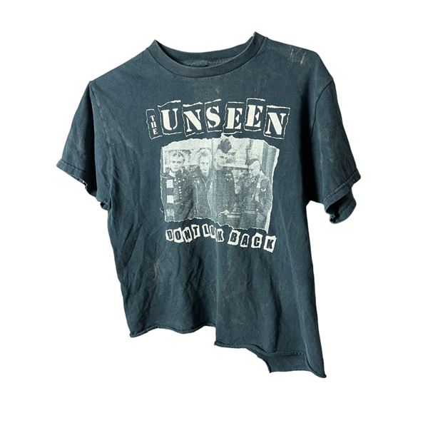 Unseen don't look back vintage punk rock T-shirt 19" x 21"