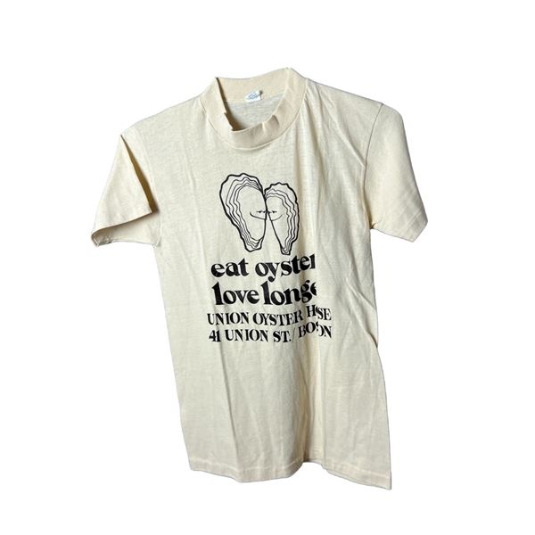 Vintage Boston Union oyster house, T-shirt, size medium 16" x 23"