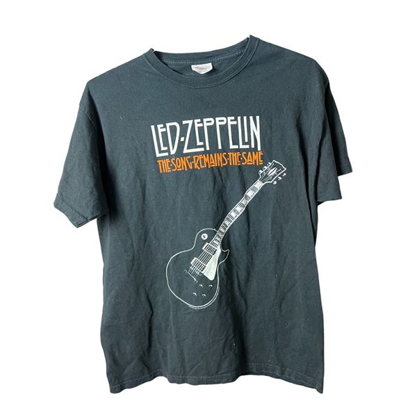 Vintage Led Zeppelin 2007 the song remains the same T-shirt large size 20" x 22"