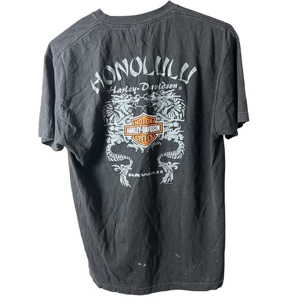 Harley Davidson vintage T-shirt Honolulu Hawaii size large 20" x 25"