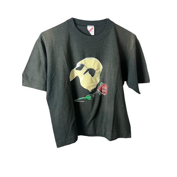 Vintage 1988 Phantom of the opera T-shirt, 21" x 18"