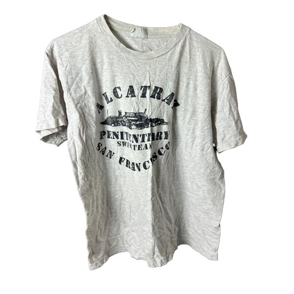 Alcatraz penitentiary swim team San Francisco vintage XL T-shirt 20" x 21"