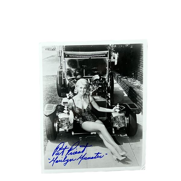 Pat priest Marilyn Munster signed autographed photo 8 x 10