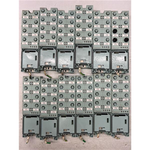 Lot of (12) Siemens #6ES7 142-3BH00-0XA0 Simatic S7 Module