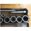 Image 4 : Large Socket wrench set with metal case