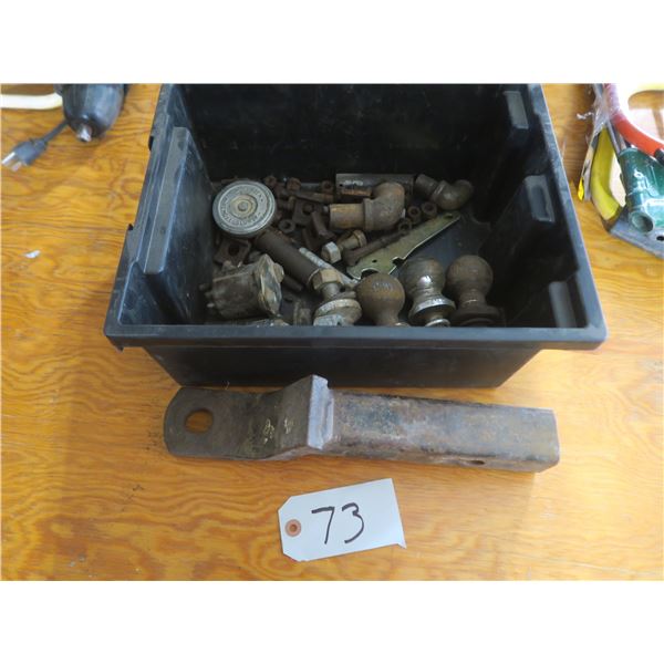 Trailer hitch with ball hitches