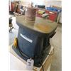 Image 2 : Mastercraft oscillating Spindle sander Model: 55-3510-8 on wooden platform