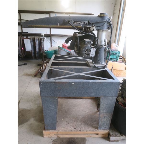 Dewalt Heavy Duty 13” Arm saw – Serial # 40557