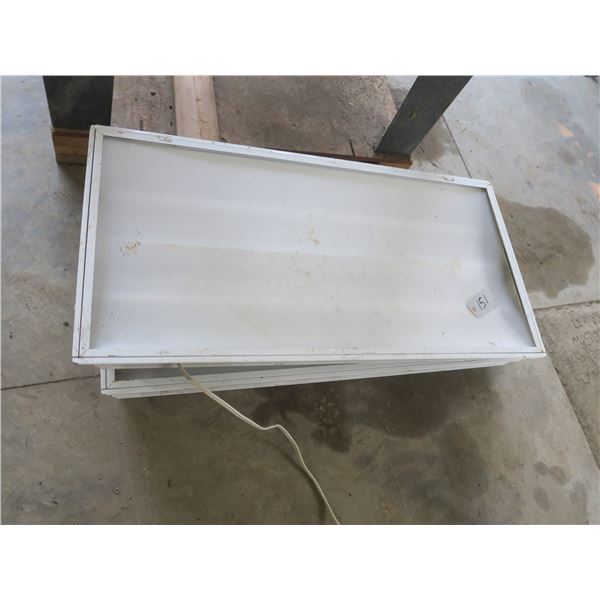 4 4ftx2ft Ceiling Light fixtures with lights