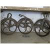 Image 1 : 3 cast pulley's’s (9” diameter)