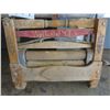 Image 4 : Antique washer machine wringer