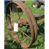 Image 2 : Antique Axle with Metal tires - 69" long 27.5" diameter