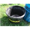 Image 2 : 4 Heavy duty plastic feeding buckets