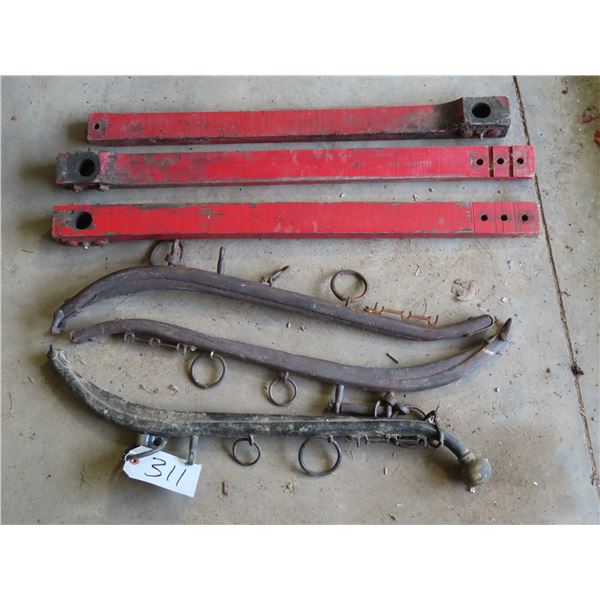 3 metal 27” long horse hanes & 3 wooden horse tack pieces