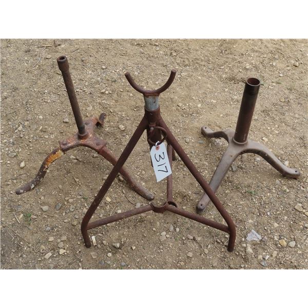 3 Metal Stand bases
