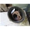 Image 2 : Small feed Bucket of large horse shoes