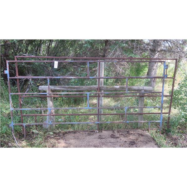 Pair of livestock fence Panels (9.75ft x 5ft, & 10ft x 5ft)