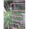 Image 2 : Pair of livestock fence Panels (9.75ft x 5ft, & 10ft x 5ft)