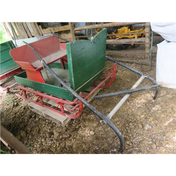 Single Horse Sleigh  6.5ft x 3.25ft x 3.5ft with 90" tongue