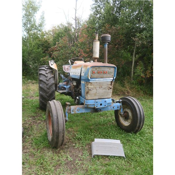 1967 Ford 4000 tractor, Serial No: R 6333 NG, Belgium model with Mercedes engine. Odometer: 320475.