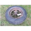 Image 1 : Metal wheel rim with spokes with rubber tires