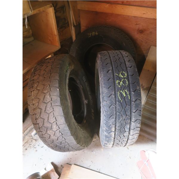 Country Squire tires: LT265/75R16, 112/1090