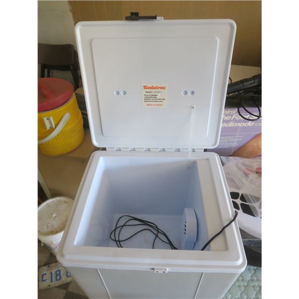Koolatron Voyager (Model P27) – powered by 12v plug (hot & cold)