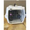 Image 2 : Kennel and Heated Water Bowl