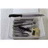 Image 2 : Lot of Kitchen Utensils