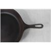 Image 2 : 11 3/4" Cast Iron Pan