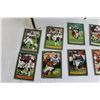 Image 2 : Box of 1999 Topps NFL Trading Cards