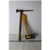 Image 1 : 14" Axe and Vintage Pick Axe